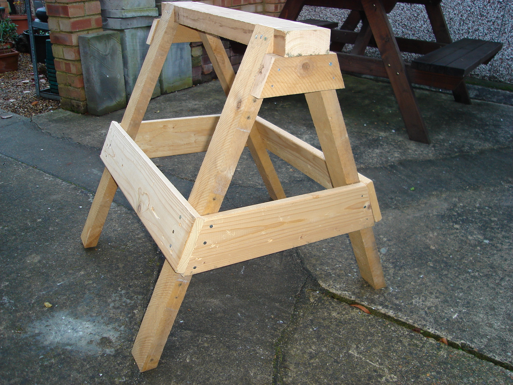 make your own dinghy trestle prop stand. uk hbbr